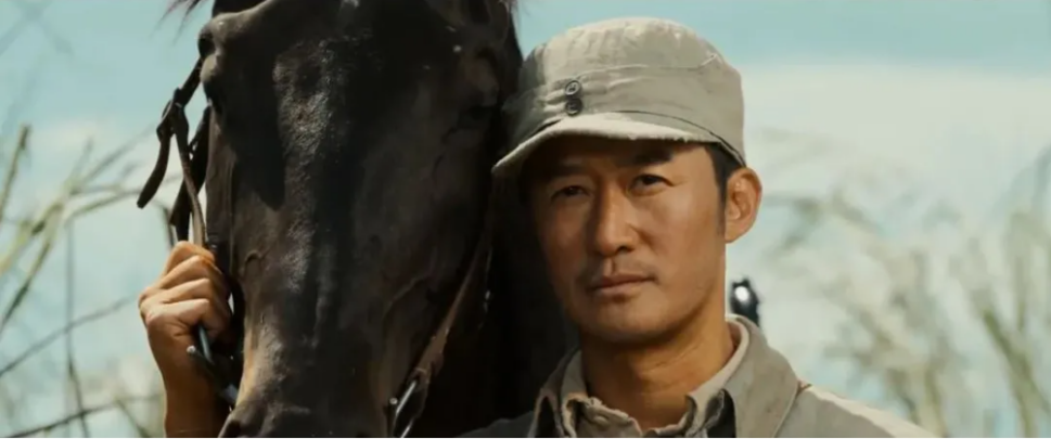 《我和我的父辈:4K超高清,敏感请速取!国语中字,见证中国革命、建设、改革开放、新时代家与国、奋斗精神传承和拼搏》