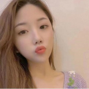 超高颜值妹子乱私拍，甄选精彩内容1.3G，反差妹良家甜美露脸