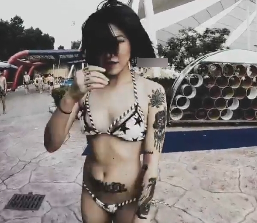 斗鱼浮力女主播牛姐600M百度云完整合集，粉嫩玉兔绅士老司机必看