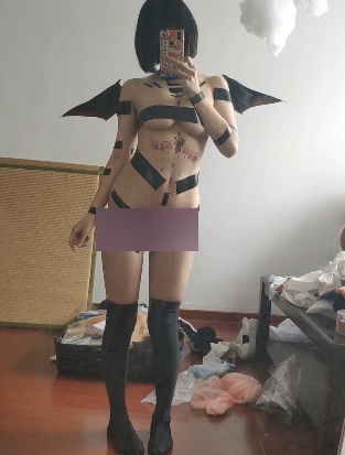 极品COSERHokunaimeko：白皙粉嫩肉感身材百变绅士福利，立即下载！