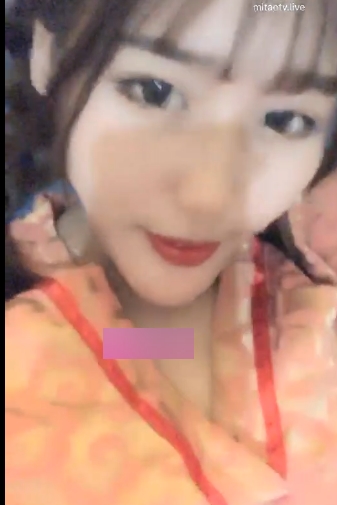 蜜桃极品女主播_无名小妖作品合集