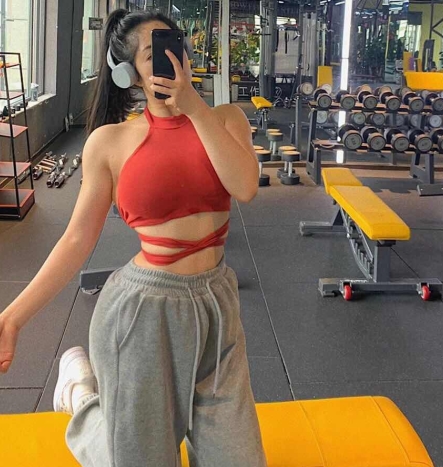 最新健身尤物作品一部