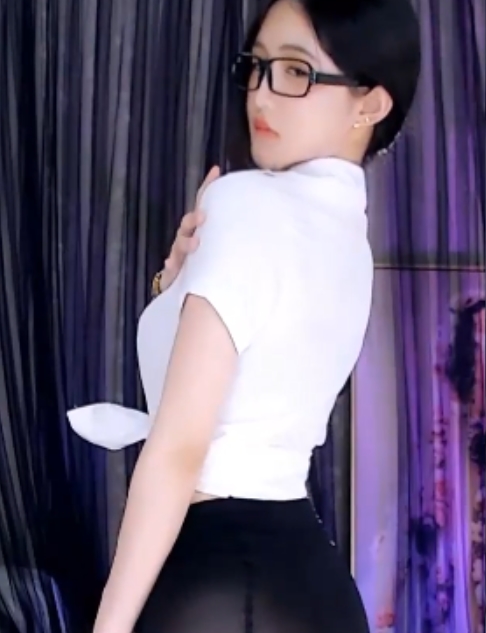 熊乃瑾虎牙直播:尺度172g,土豪压缩包热舞录播收藏百度新增