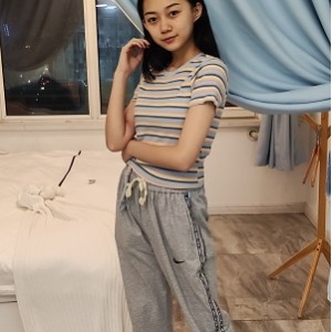 视频作品，是他用心收藏的珍贵创作，不容错过。