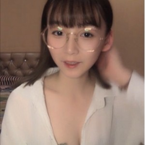 害羞美少女主播椒妹求守护合集：75v33G，可爱动人引人注目