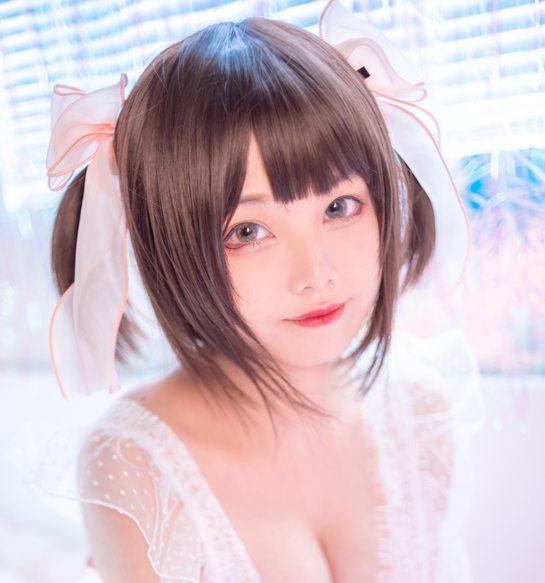 绅士福利!推特浮力姬蜜汁猫裘COS精选,数量丰富!