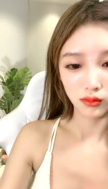 林悦月魅力无限，85v29g视频合集