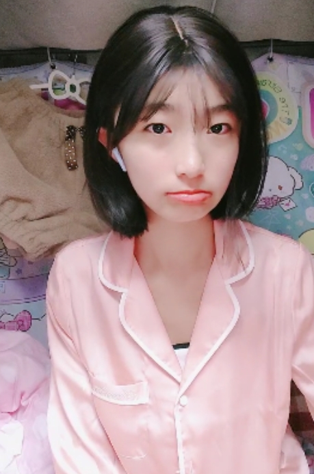 19岁学妹呜崽酱：448个视频收藏，百度ED2K热播中