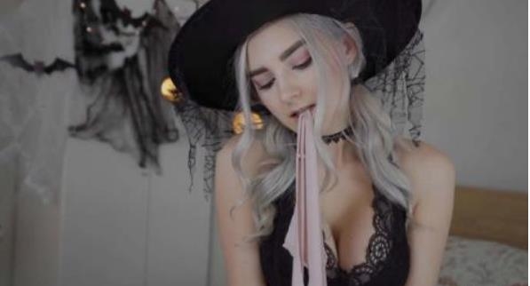 璀璨明星AvrilxLust视频合集：网红风采尽显，丰富多彩精彩纷呈