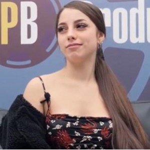 PremiumBukkake怼脸上吞金合集44V4.4G自由国模特口里