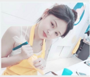 年轻人自拍纹身小美眉的学院P友活动