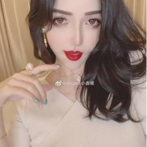 顾灵曦自拍视频：网红微博精彩分享