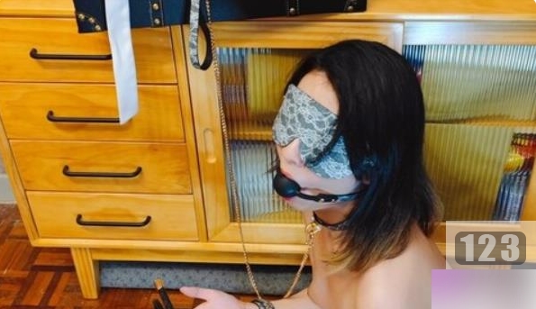 21年最新合集：onlyfans网红奶咪naimi的精选内容