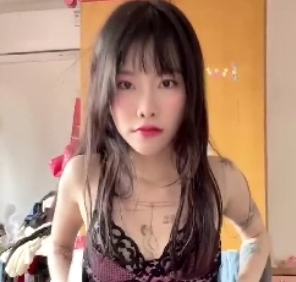 反差小姐姐私拍展示155张高清照片