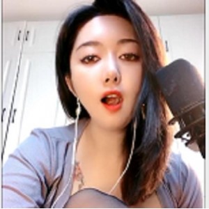 H播佼佼者-萌奶大美