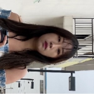 丰满白裤胖臀长腿美女视频