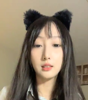 漂亮女神的青春时光：1V摄像头，687M存储空间，百度盘资源