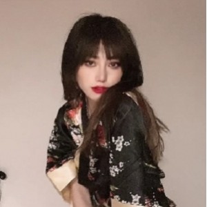 抖音女神自拍2v相机