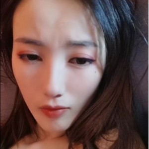 美臀女神的网袜，展现大长腿的美妙境界