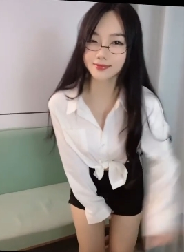 可爱女神精选可爱视频照片|麻辣球球|抖音网红|老司机BAO鱼汁水