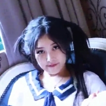 紗裏奈服装誘惑！露臉露點！可愛大罩杯美少女！百度盘！