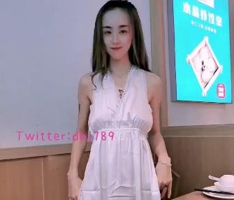 《某推：东北网红大表姐的反差烧雌性狗子、楷模女神资源》