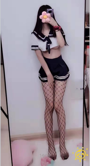 沫沫酱：斗鱼可爱系主播，灵魂的自由，美好的生活。