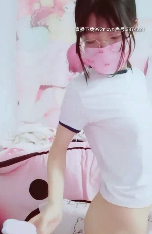 桃小沫沫酱:虎牙新晋小清新乖乖女,火热网红话题