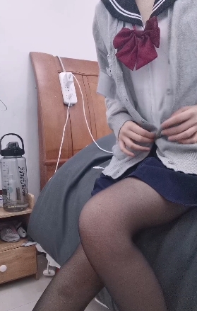 妹子风极品:韵韵学妹的高跟鞋+大流道具