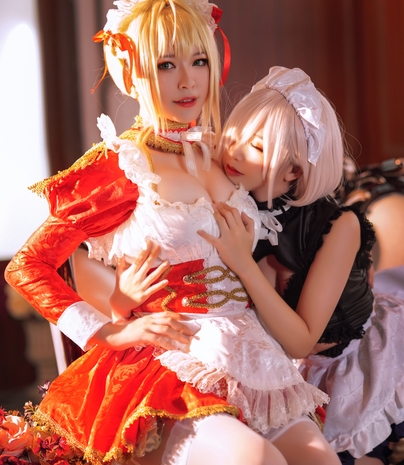 鍑轰簡鏇村姞鎴愮啛鍜屼紭闆呯殑椋庢牸锛岃╀汉鎰熻夋棤姣斿惛寮曘傝繖娆＄殑鍚堥泦娲诲姩涔熸槸濂硅嚜宸辩殑涓娆¤嚜璞灞曠ず锛岃瘉鏄庤嚜宸辩殑瀹炲姏鍜岃祫婧愪笉瀹瑰皬