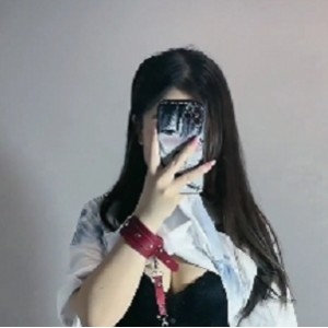 桃沢樱呀：微密圈合集125v视频，百度盘套图，魅力无限