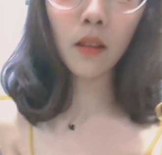 百度云上线473个抖音风格热舞视频，大小5.19G，包含bgm、换装、卡点等元素，让你看个过瘾！