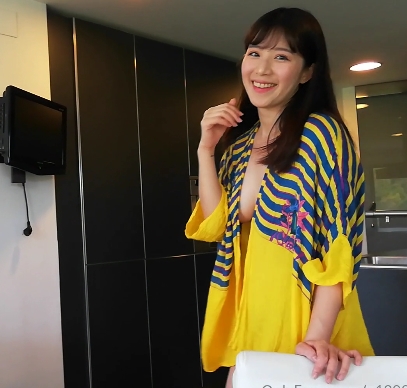 白人与亚洲女孩的4V256P1.92GB百度盘转载搬运