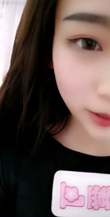 欣欣：可爱主播盐甜视频集21.8G，颜值身材直播魅力无限