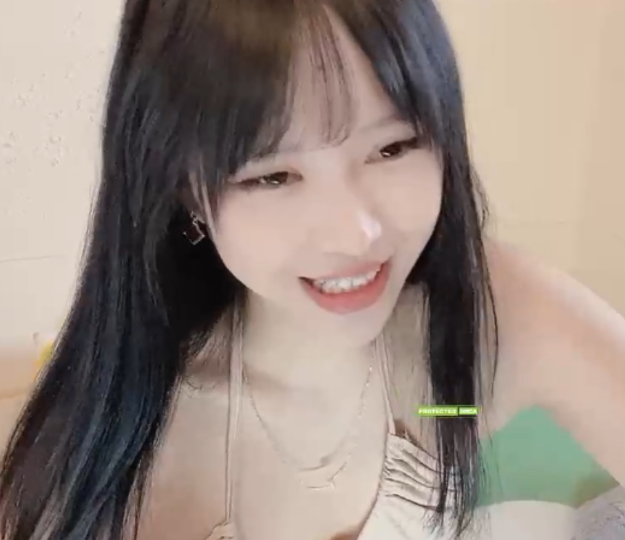 misslee01自行打包视频资源：全网独发，15个版本，5.66G