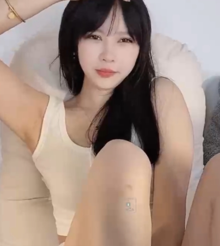 misslee01自行打包视频资源：全网独发，15个版本，5.66G