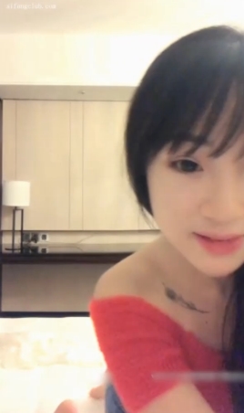 首次沉沦吃鸡互动!平面模特身材样貌顶级!1V+898MB百度盘!