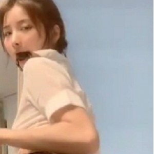 限时抢购猫小猫直播视频-网红火爆漂亮舞蹈跳舞黑色小短裙套装