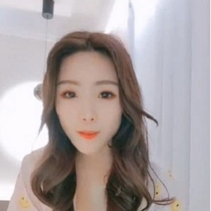 《晴儿宝贝：女神级视频作品，让你痴迷不已》