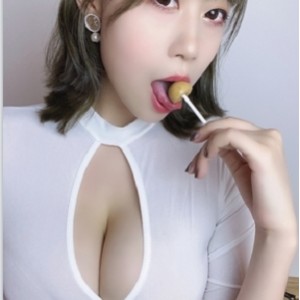 网红奈汐酱Nice19套3.3G高颜值写真合集魅力四射，美丽动人