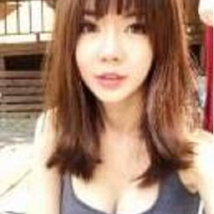 《华航空姐Qbee张比比完美露脸：美丽气质，自信勇气》