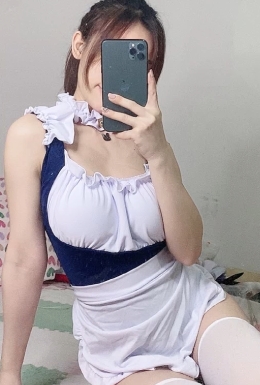 91网红一只小嘤嘤三部视频合集高清21分钟，1.2GB，购买观看，丰乳翘臀，视觉冲击力！