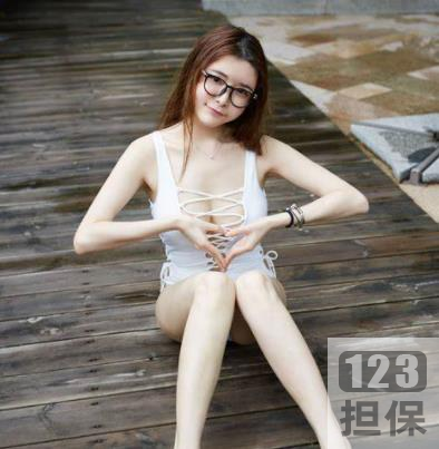 精选小秋秋御姐珍贵作品集：肉感激凸体质、颜值爆表的九妖玉兔，小翘臀大长腿，高端大气上档次，绝唱私拍自拍视频，Olive大作！