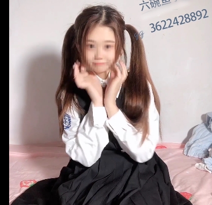 《爆裂黑丝JK学生妹：六碗鱼子酱的勇气和热情》