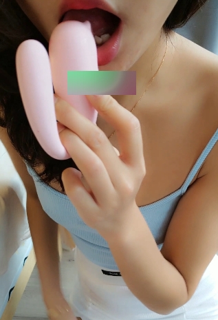 甜蜜初恋:草莓味的软糖,最新作品一部