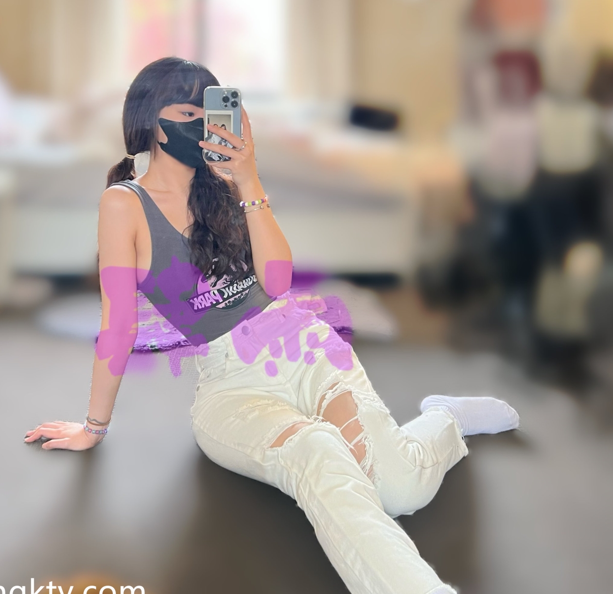 新晋大神奴印文化出道:S-M文化巅峰之作,花样人体蜈蚣,纯情重口味,1.2G资源教育,让你一次性获得糖果般的甜蜜感受!