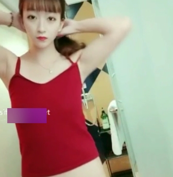 暧昧儿颜值蜂腰翘臀大长腿，网红视频让你感受到美丽的力量！1.44G