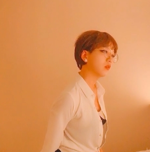 《TSjieun合集273v–41G：性感网红jieun的吃瓜视频大集合》