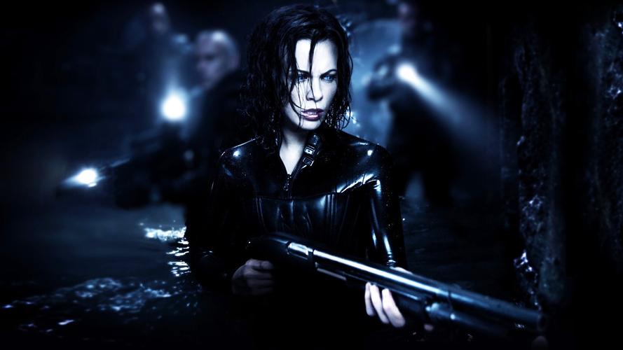 探索黑夜传说2:进化,挑战恐怖谜题,欣赏原画,畅享恐怖乐趣