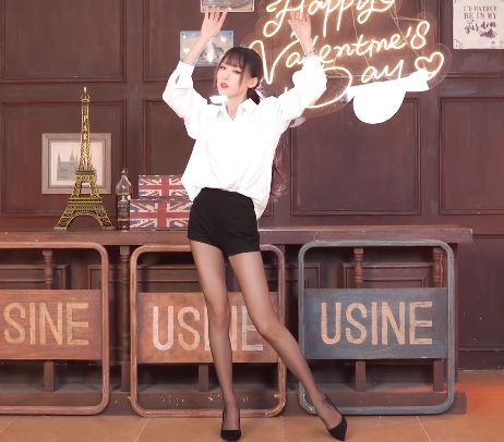 B站最新舞蹈区PMV剪辑：一分一秒，让你的大棒子被含住